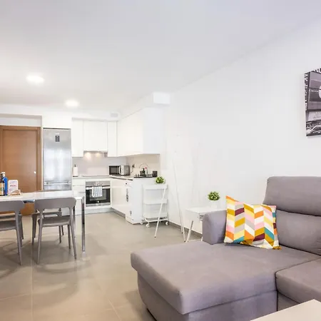 Luminoso En La Tejita Apartman